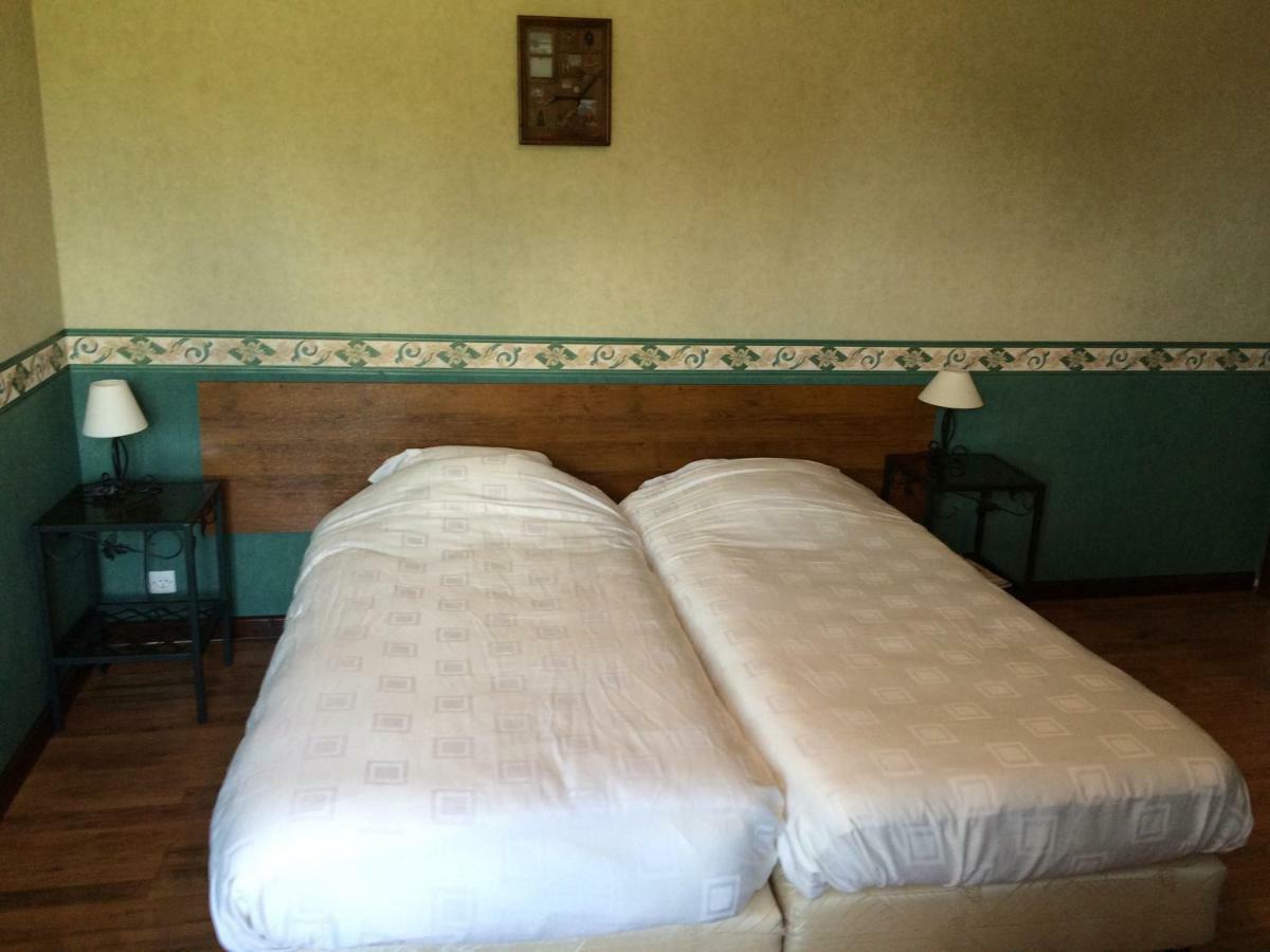 El Rancho Criollo Rooms And Gites Maubert-Fontaine Esterno foto